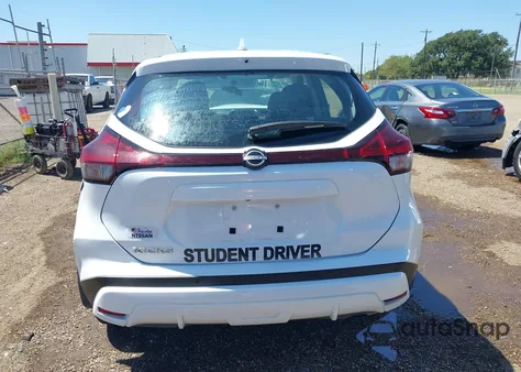 2024 Nissan Kicks S z USA, uszkodzony, nr VIN 3N1CP5BV3RL576540